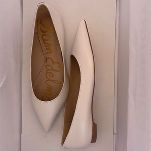 White Sam Edelman flat